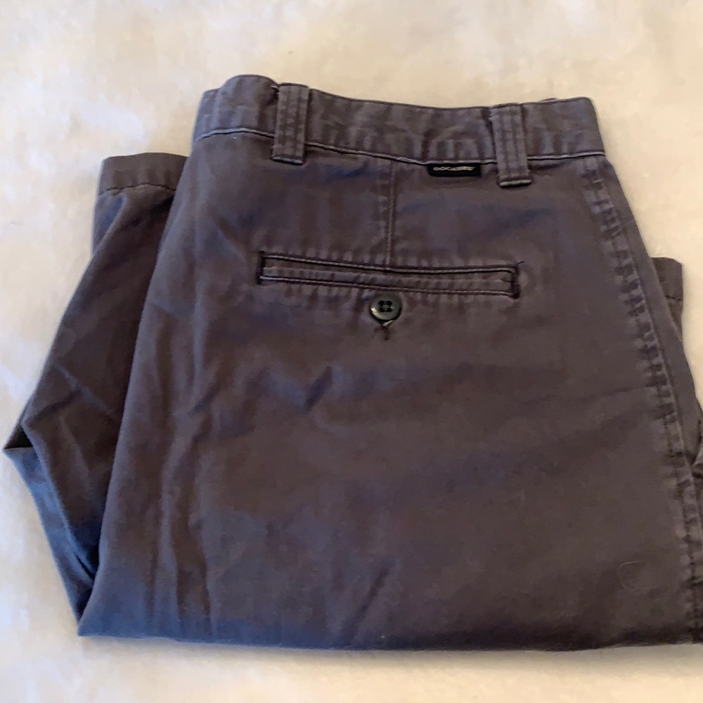 Men’s dark grey dockers khaki shorts